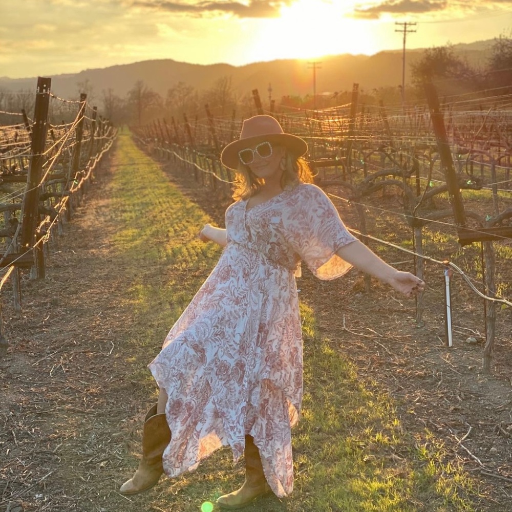 Dress worn only twice.